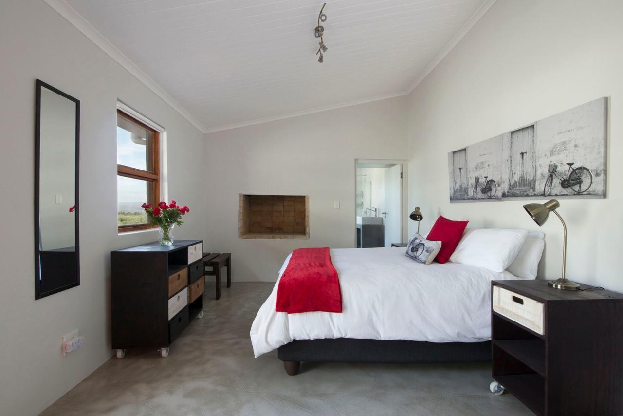 Misty Mountains Villa Hermanus Exterior photo